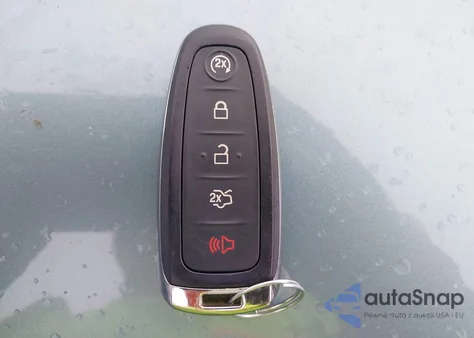 2019 Ford Escape Titanium из США, поврежденный, VIN 1FMCU0J90KUC54829